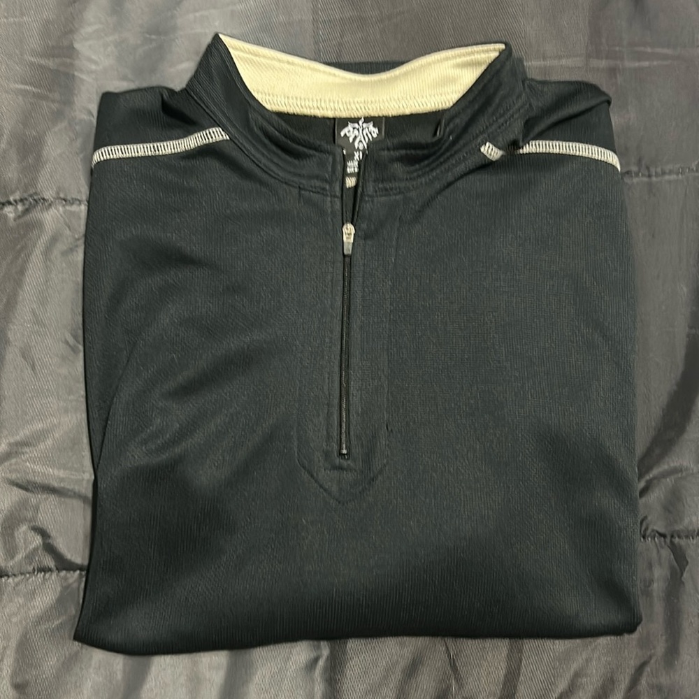 Mens XL Prana 1/4 zip light weight pull over.